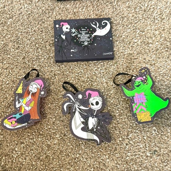 ColourPop "Nightmare Before Christmas" eyeshadow palette + lipstick set - Picture 1 of 8